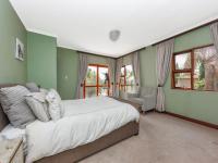 Main Bedroom of property in Fourways