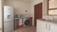 Kitchen - 15 square meters of property in Ferndale - JHB