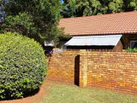 3 Bedroom 2 Bathroom Simplex for Sale for sale in Safarituine