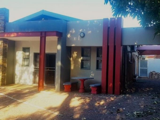 Commercial for Sale For Sale in Rustenburg - MR593522