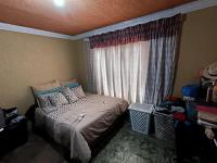 Bed Room 1 of property in Boitekong