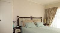 Main Bedroom - 22 square meters of property in Rangeview