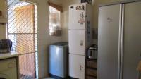 Kitchen - 10 square meters of property in Rangeview