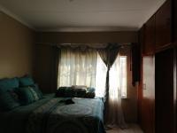 Main Bedroom of property in Jeppestown