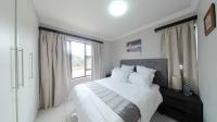 Bed Room 1 - 12 square meters of property in Umhlanga Rocks