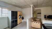 Kitchen - 17 square meters of property in Spruitview