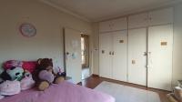 Bed Room 2 - 18 square meters of property in Malanshof