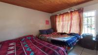 Bed Room 1 - 22 square meters of property in Esther Park