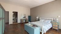 Main Bedroom - 27 square meters of property in Patryshoek AH