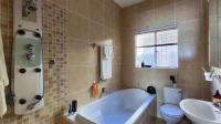 Main Bathroom - 6 square meters of property in Terenure