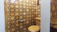 Bathroom 1 - 13 square meters of property in Eastleigh