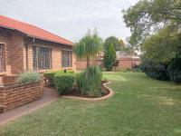  of property in Rooihuiskraal North