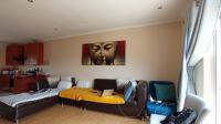 Lounges - 20 square meters of property in Little Falls