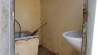 Bathroom 2 - 4 square meters of property in Doornkop