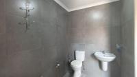 Main Bathroom - 7 square meters of property in Vanderbijlpark