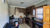 Kitchen - 10 square meters of property in Brakpan