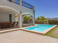  of property in Paarl