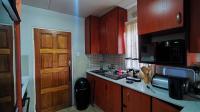 Kitchen - 8 square meters of property in Albertsdal