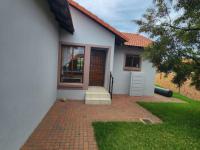 3 Bedroom 2 Bathroom House for Sale for sale in Monavoni