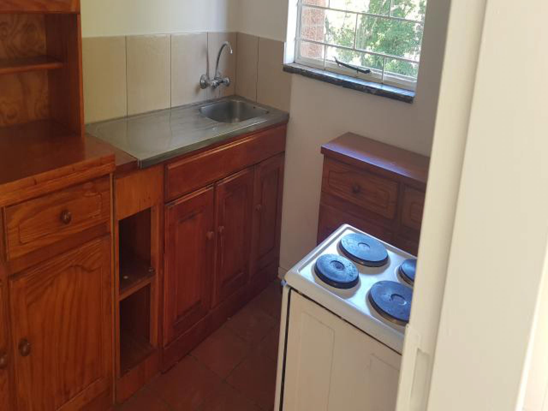 Kitchen - 7 square meters of property in Kempton Park