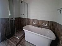 Bathroom 3+ of property in Atlasville