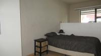 Bed Room 2 - 19 square meters of property in Helderkruin