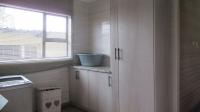 Spaces - 49 square meters of property in Lewisham