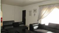 Lounges - 60 square meters of property in Lewisham