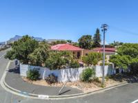 3 Bedroom 2 Bathroom House for Sale for sale in Milnerton