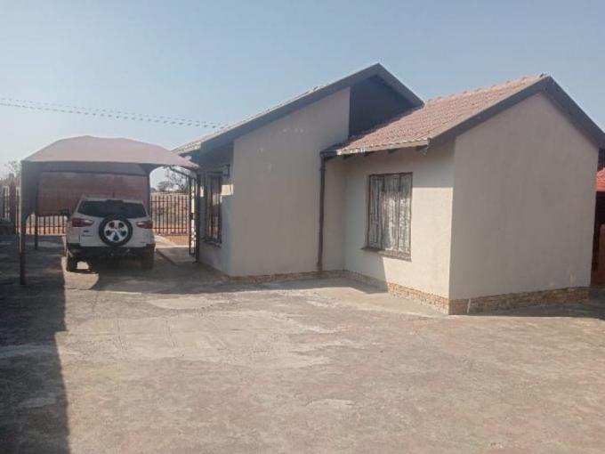 2 Bedroom House for Sale For Sale in Tlhabane West - MR608996