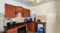 Kitchen - 6 square meters of property in Klippoortjie AH