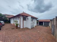 3 Bedroom 1 Bathroom House for Sale for sale in Woodlands - DBN