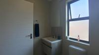 Bathroom 1 - 5 square meters of property in Albertsdal