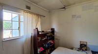 Bed Room 1 - 13 square meters of property in Vanderbijlpark