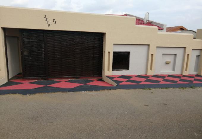 2 Bedroom House for Sale For Sale in Naturena - MR610166