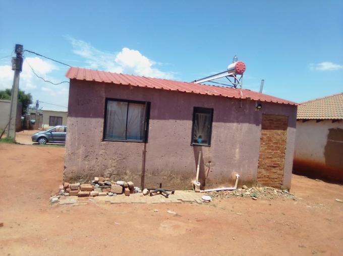 2 Bedroom House for Sale For Sale in Vlakfontein - MR610378