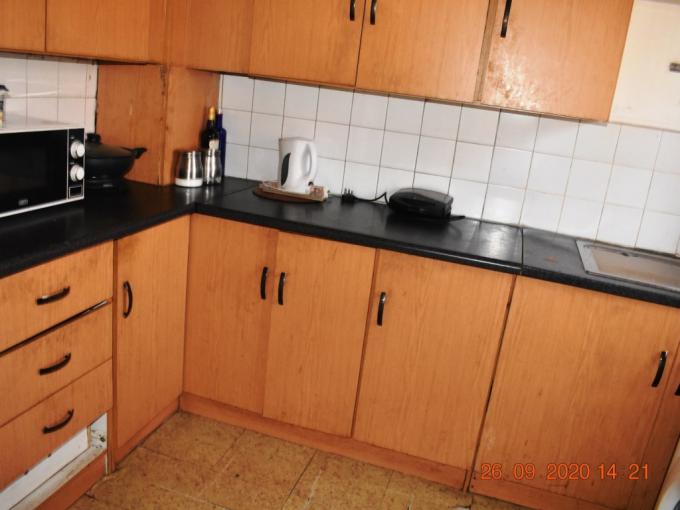 2 Bedroom Apartment for Sale For Sale in Germiston South - MR610413