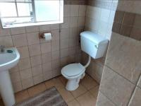 Bathroom 1 of property in Standerton