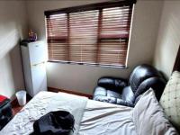 Bed Room 5+ of property in Standerton