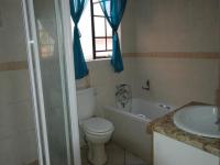 Main Bathroom of property in Mooikloof Ridge