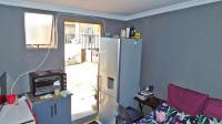 Flatlet - 50 square meters of property in Wentworth 
