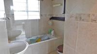 Bathroom 1 - 4 square meters of property in Cato Manor 