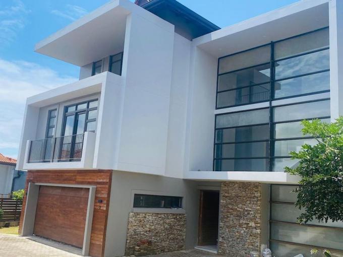 5 Bedroom Duplex for Sale For Sale in Umhlanga  - MR611877