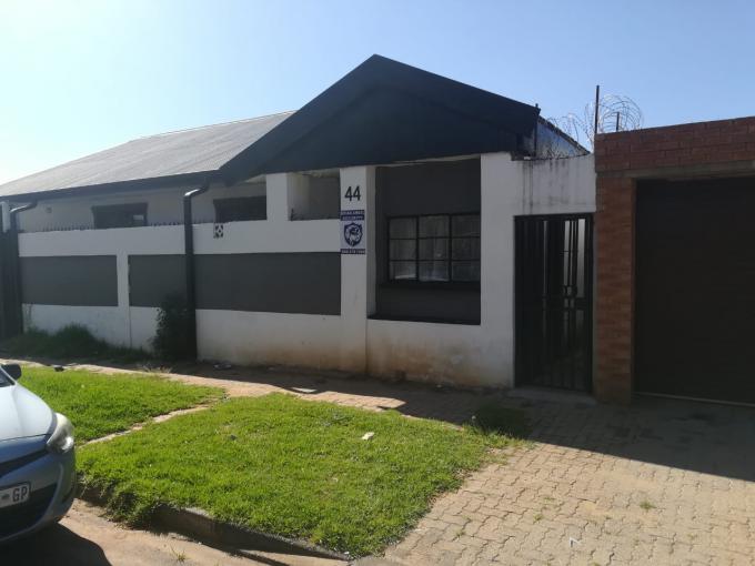 8 Bedroom House for Sale For Sale in Vrededorp - MR612005