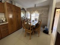 Dining Room of property in Pellissier