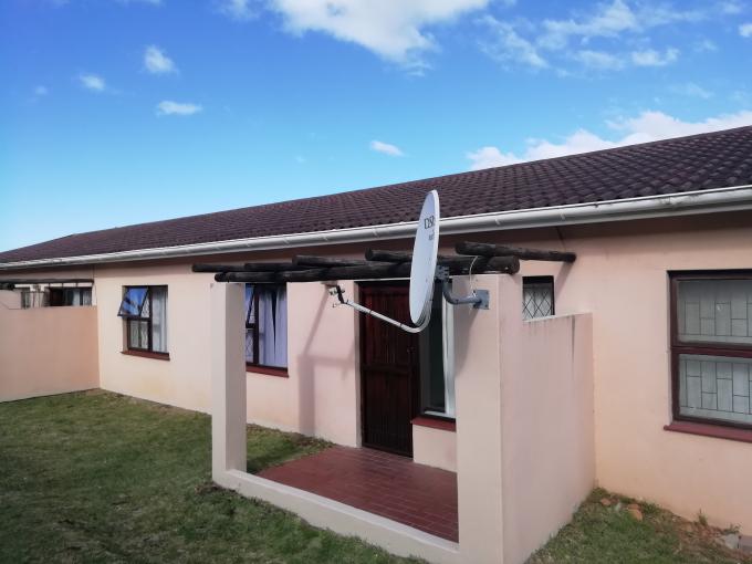 2 Bedroom Sectional Title for Sale For Sale in Kabega - Private Sale - MR612061