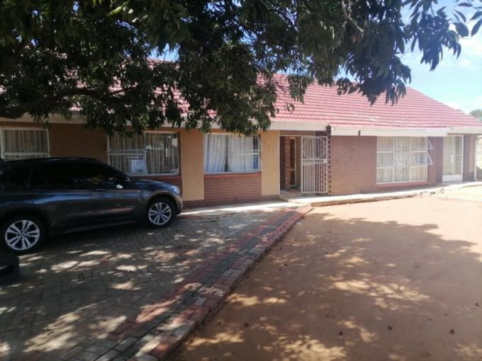 4 Bedroom House for Sale For Sale in Pretoria North - MR612789