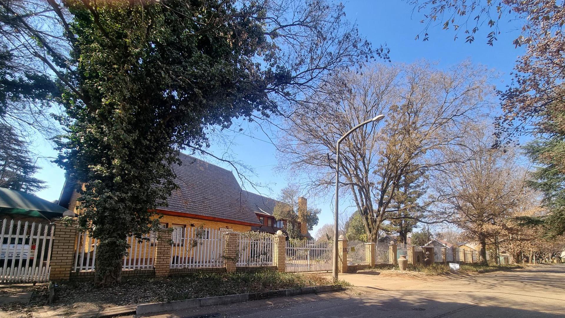 Front View of property in Delmas