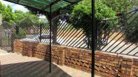 Patio - 9 square meters of property in Eldorado Park AH