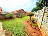 2 Bedroom 1 Bathroom Simplex for Sale for sale in Mondeor